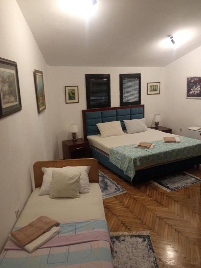 Heart Of Old Town Guesthouse Podgorica Exteriör bild